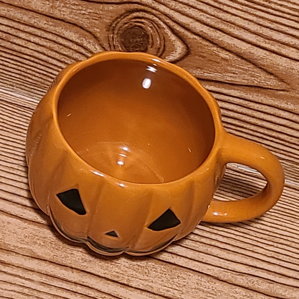 Target BP Halloween Pumpkin Jack o Lantern Mug - Picture 3 of 3